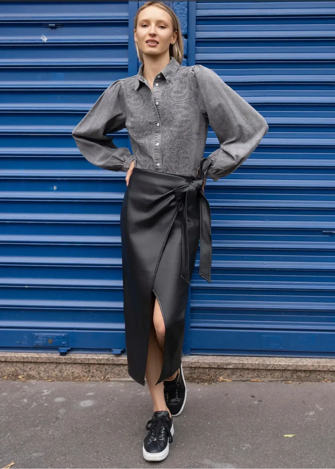{{ file.title }} - Vogue N°8