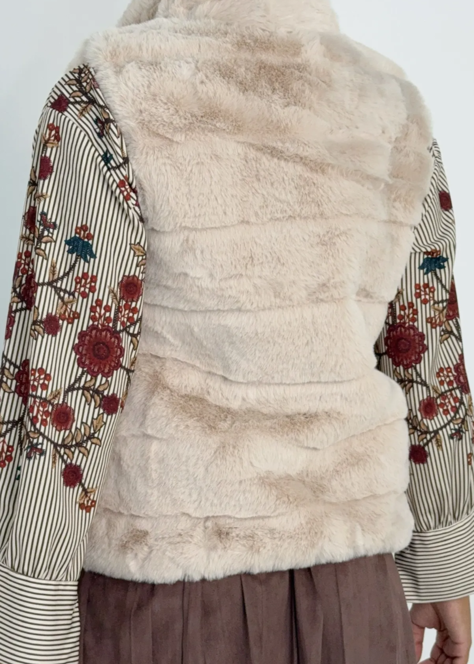 Gilet effet fausse fourrure