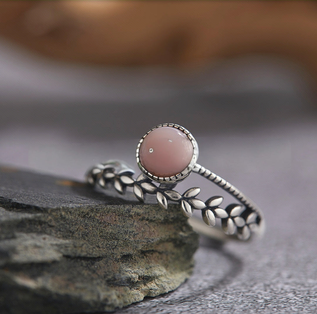 925 Antique Silver Ring with Natural Pink Opal