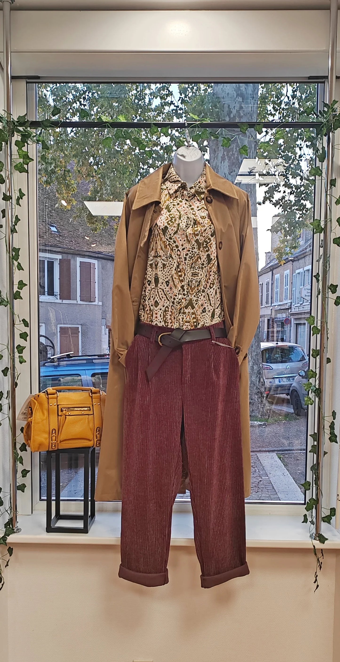 {{ file.title }} - Vogue N°8