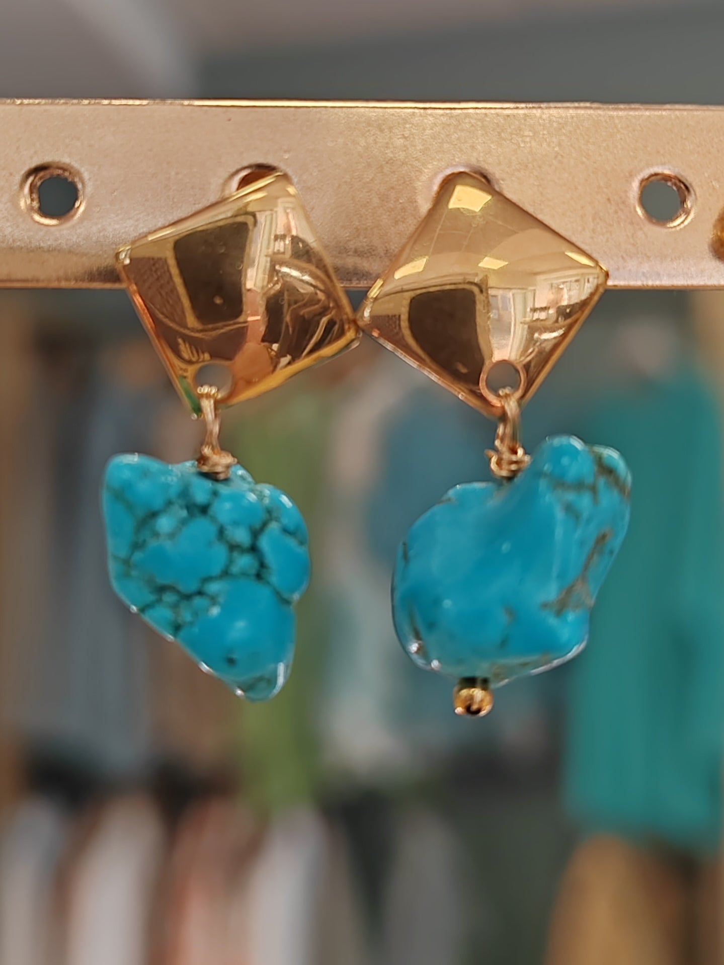 Boucles d'oreilles en Acier inoxydable avec pierres naturelles Vogue N°8