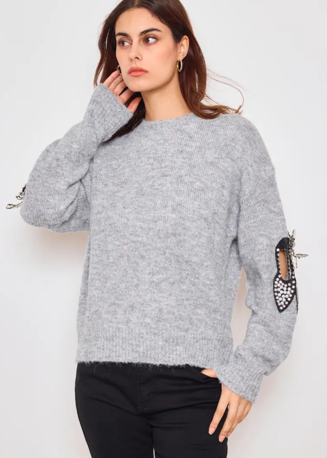 Pull manches longues avec rubans et strass