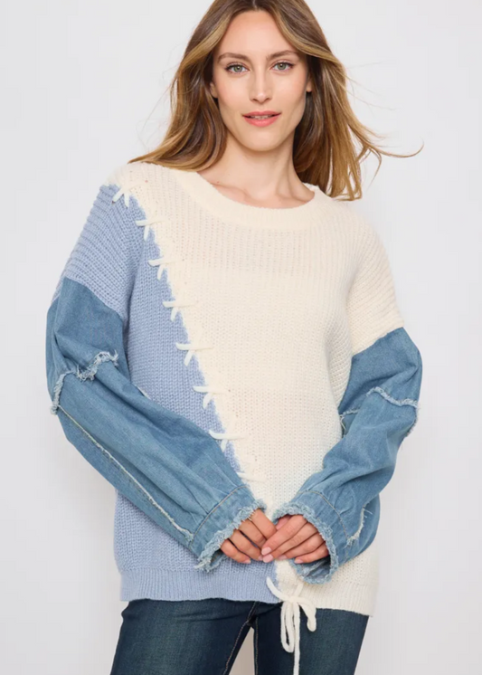 Pull en maille bi-colore avec manches en denim