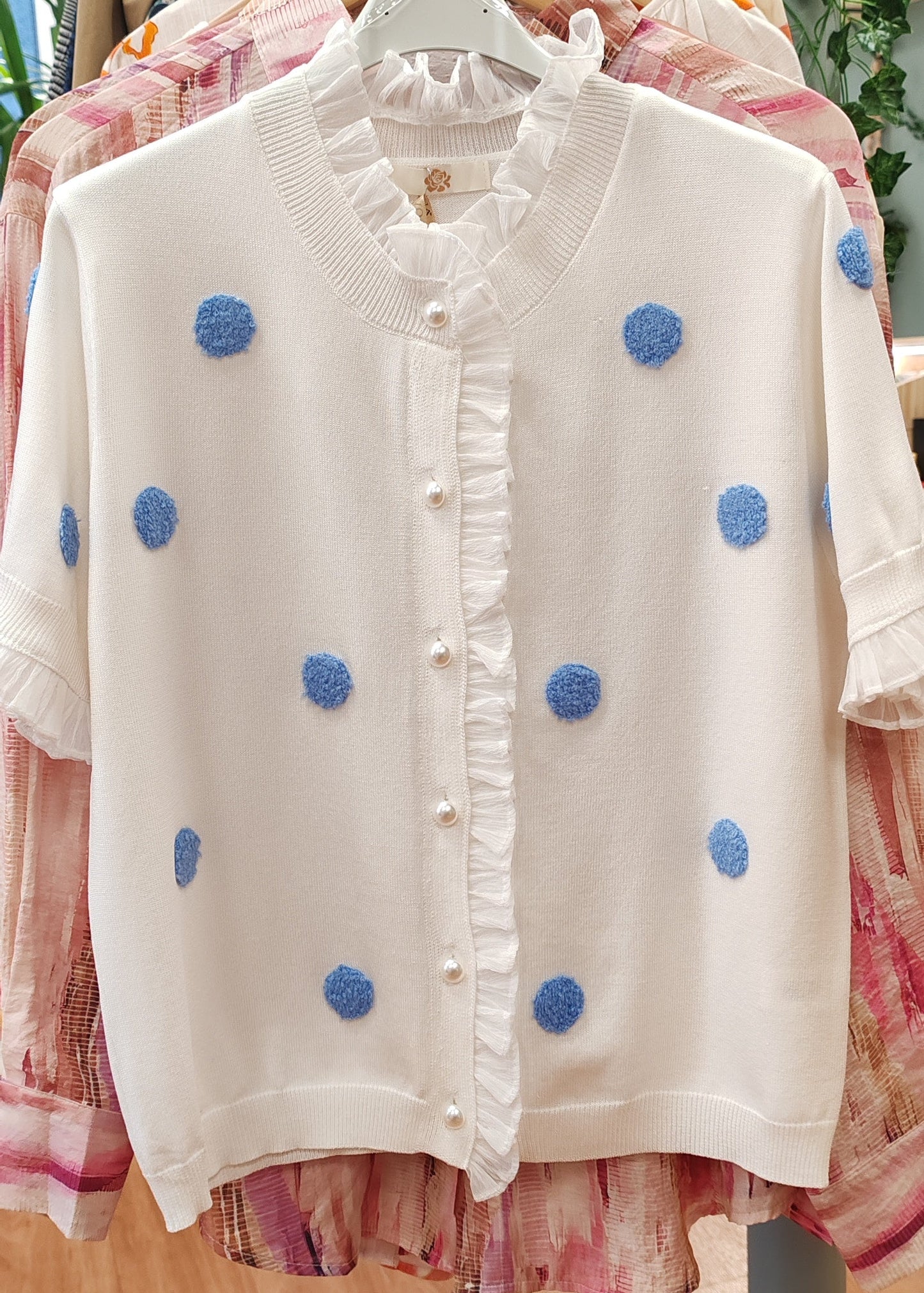 Pull fin femme manches courtes avec dentelle – 5 couleurs au choix Vogue N°8