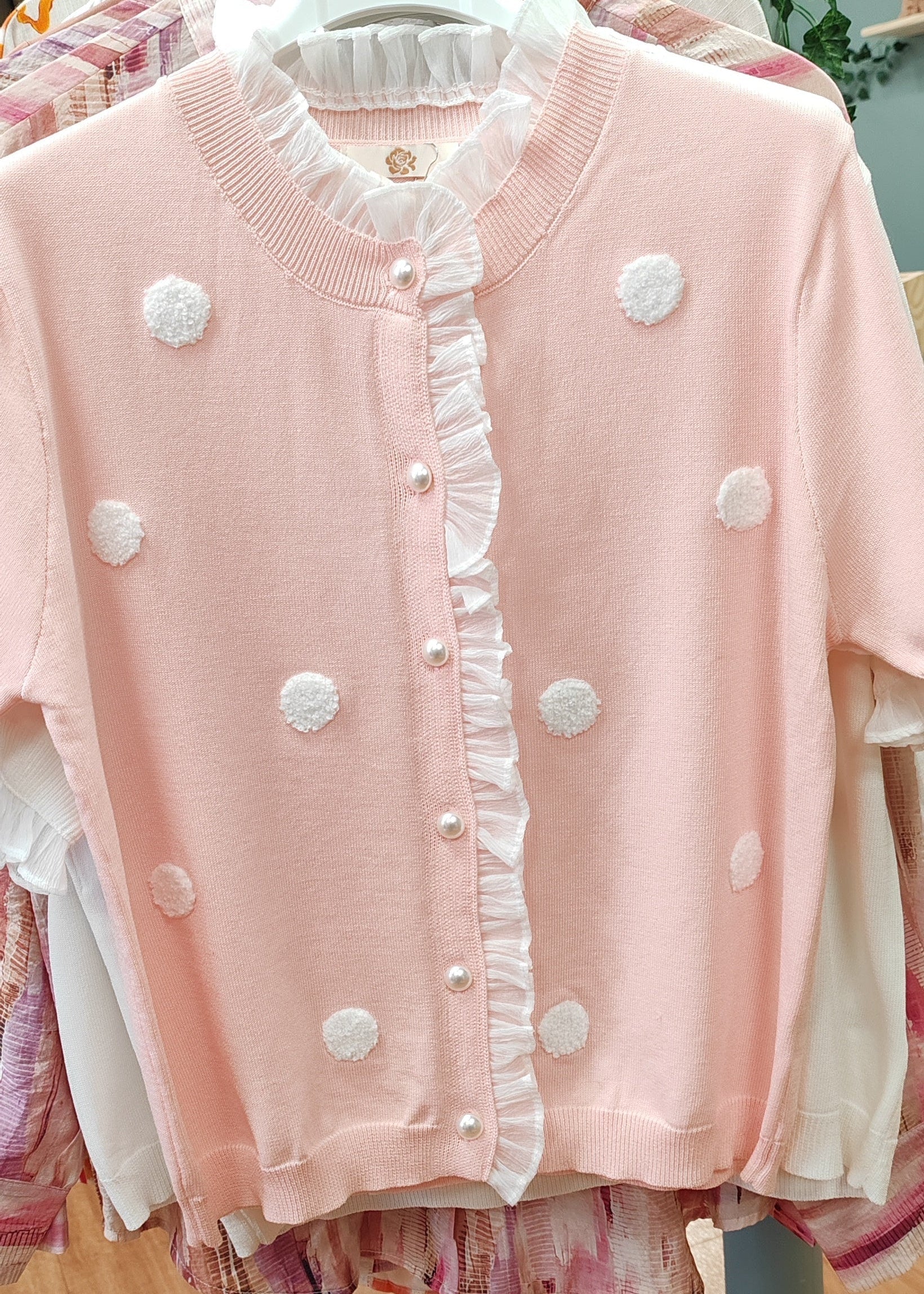 Pull fin femme manches courtes avec dentelle – 5 couleurs au choix Vogue N°8