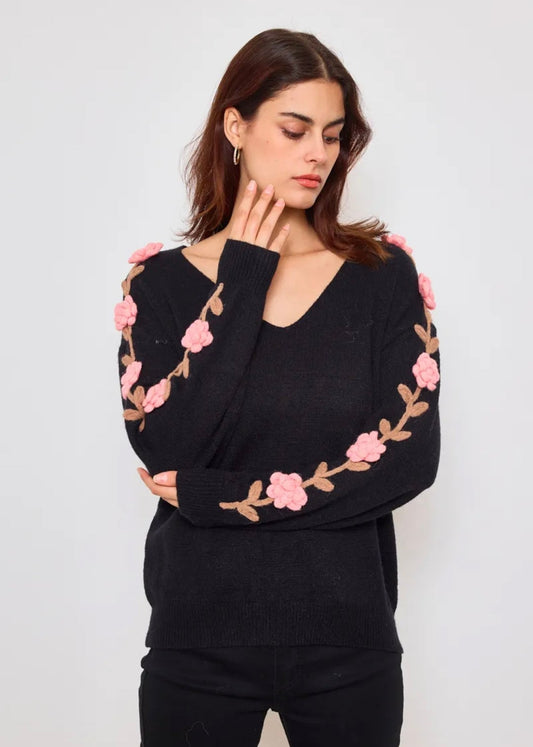 Pull col V avec fleurs sur les manches – Élégant & féminin