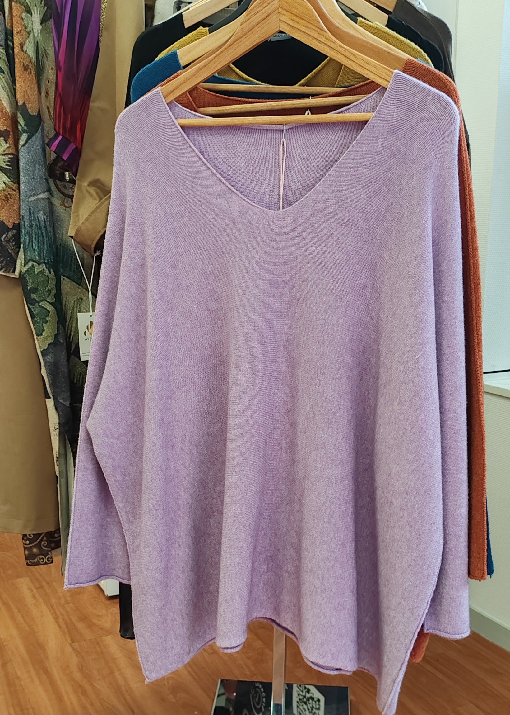 Pull Grande Taille Col V Violet Clair Pastel Mina rosa