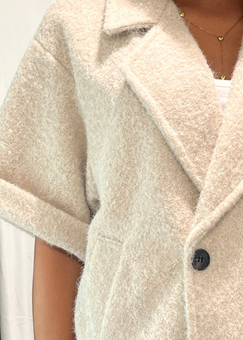 Veste à manches courtes en couleur beige – Élégance légère pour toutes les saisons Vogue N°8