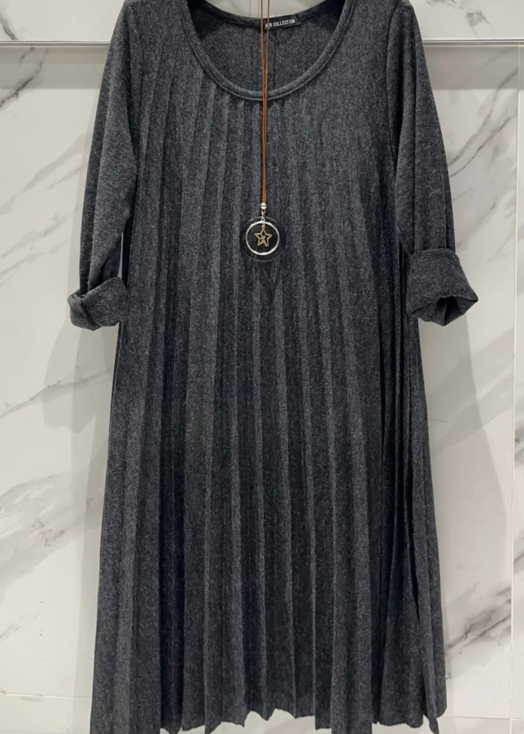 Robe en lainage gris femme – Taille unique stylée & élégante Vogue N°8