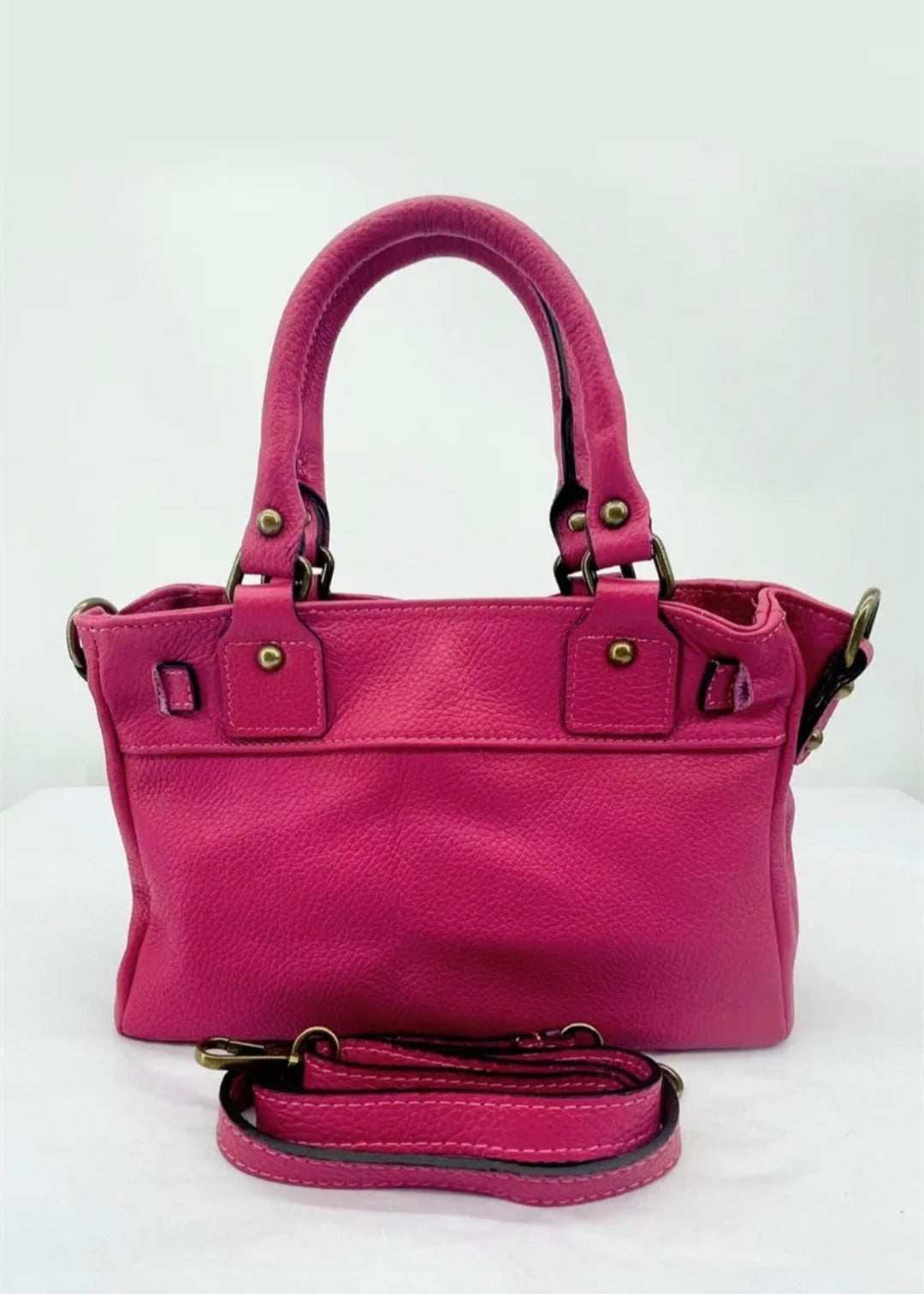 Sac à main en cuir véritable