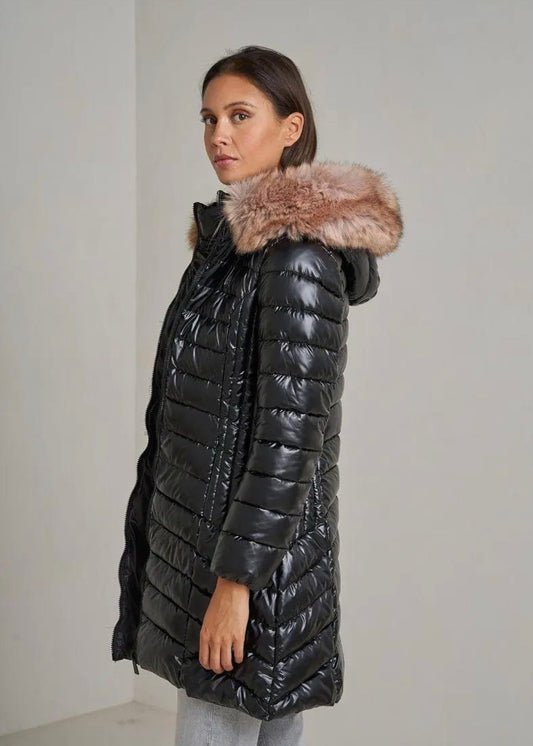 Doudoune cirée noire cintrée avec capuche – Doudoune femme élégante et imperméable Vogue N°8