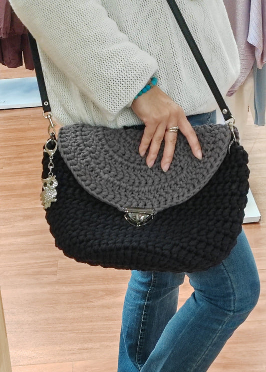 Sac à main au crochet Noir & Gris Vogue N°8