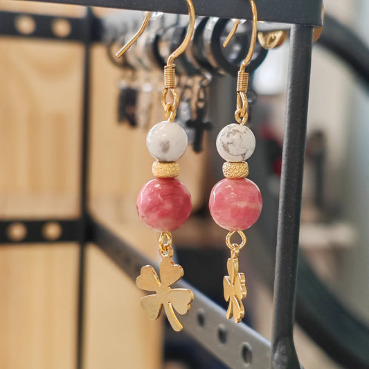 Stainless steel earrings with natural stones