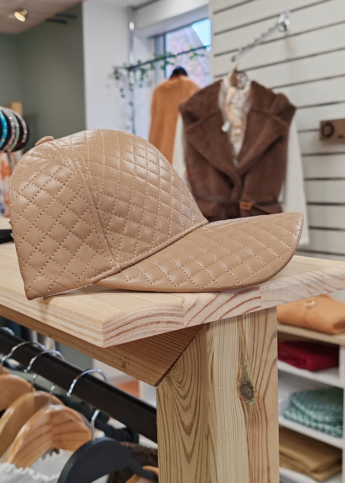 Casquette baseball hiver en simili Orien express