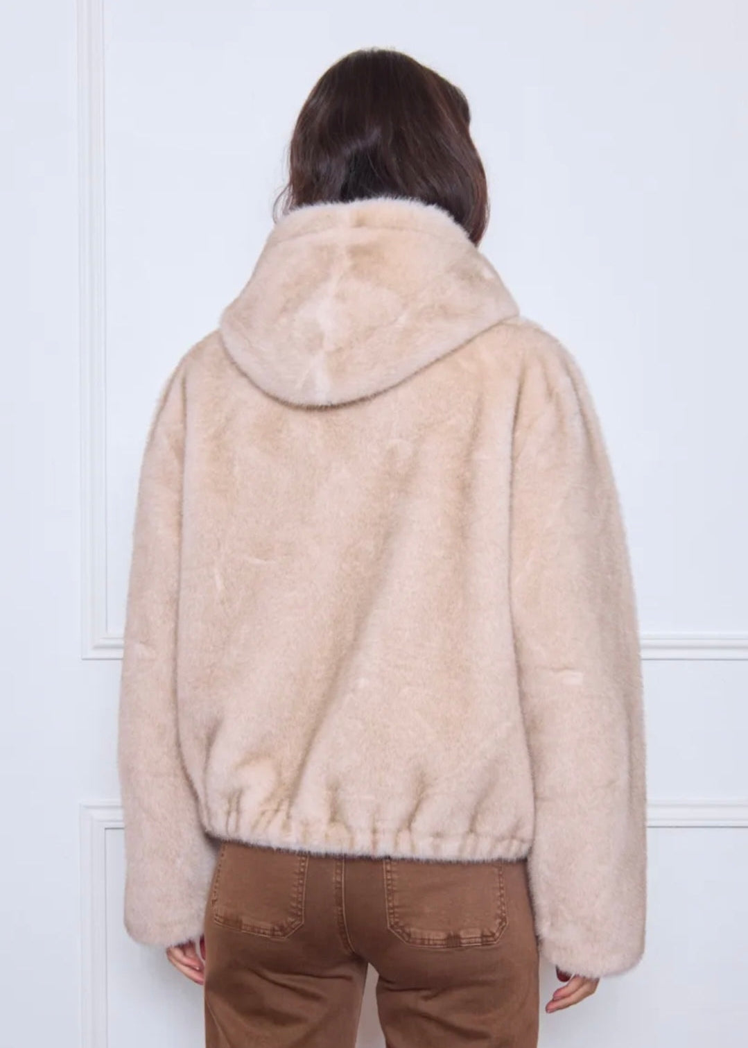 Veste en fausse fourrure femme Vogue N°8