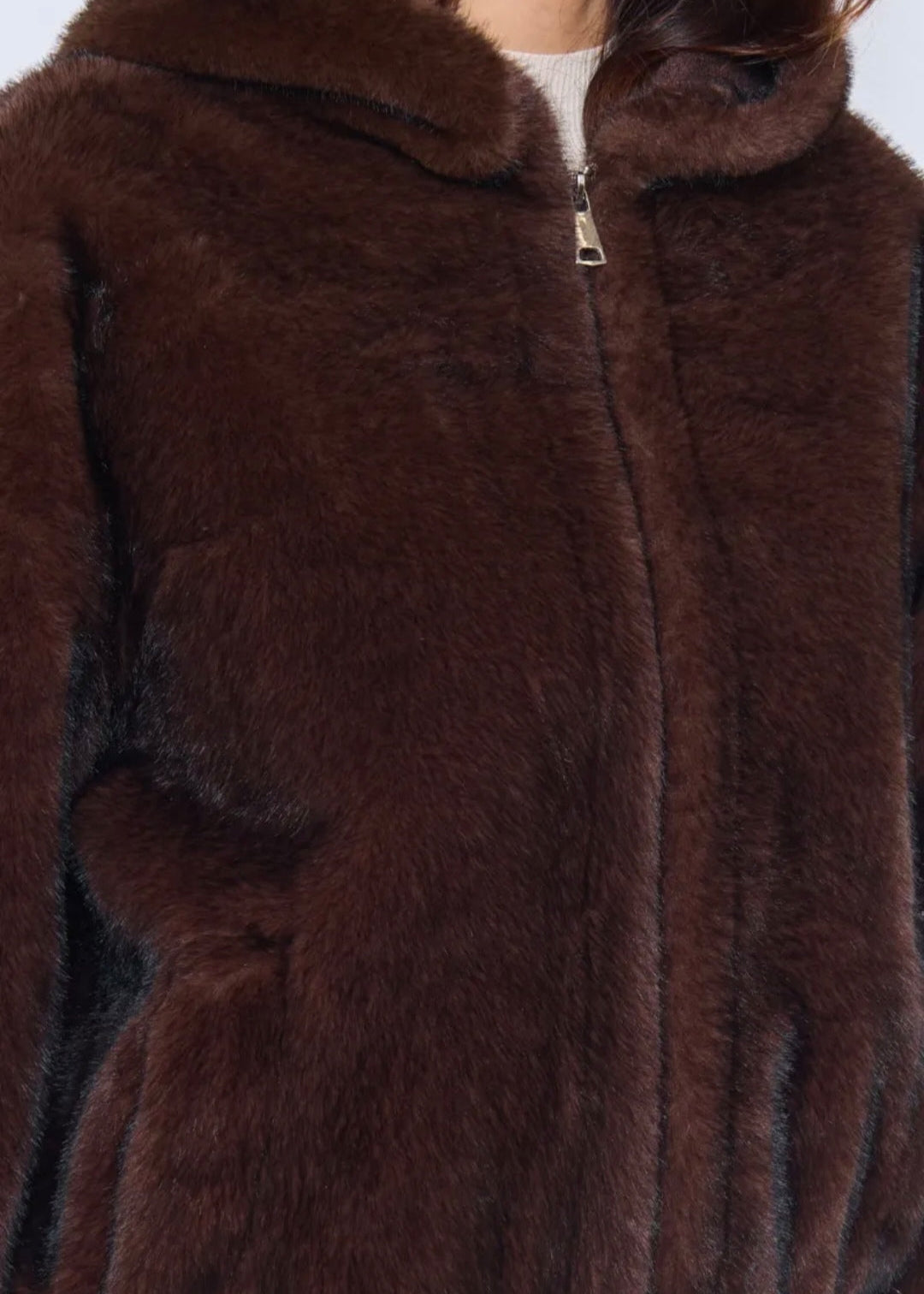 Veste en fausse fourrure femme Vogue N°8