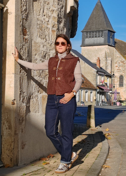 Gilet effet moutons sans manche choco/écru By Clara